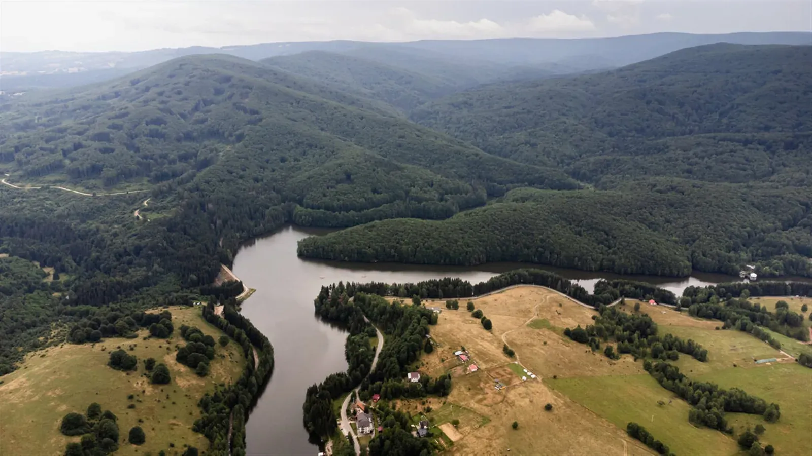 Lake Trei Ape and the Semenic Mountains, Banatul Montan